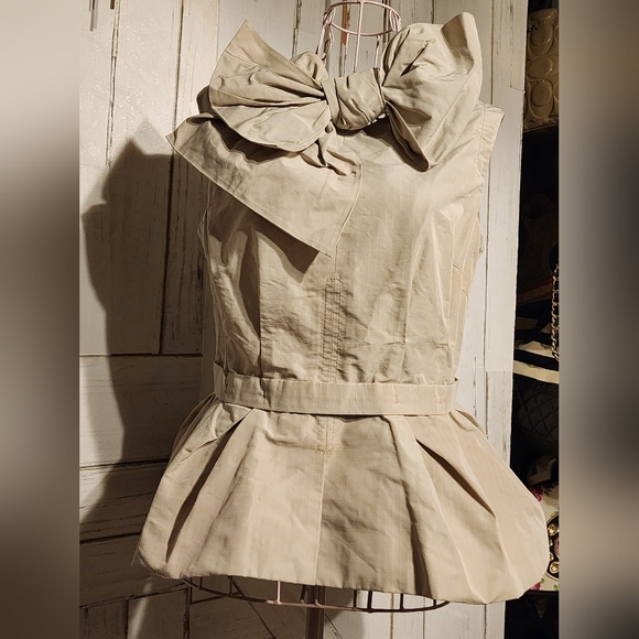 AUTHENTIC LOUIS VUITTON TOP - Picture 2 of 16